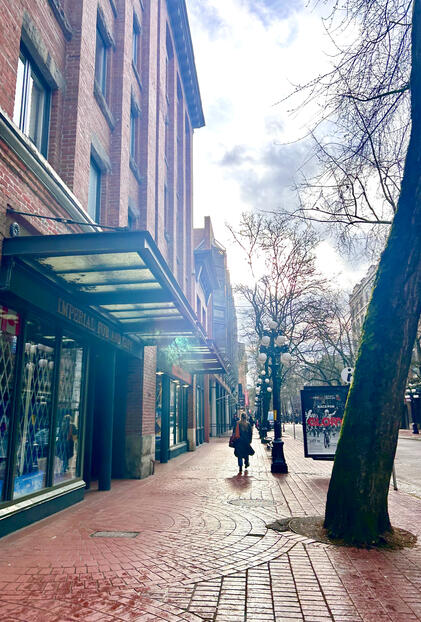 Gastown, Vancouver. Before I realised it, this sight had become home to me. Gastown, Vancouver. Before I realised it, this sight had become home to me.